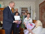 Труженица тыла Мария Дмитриевна Невайкина отмечает день рождения